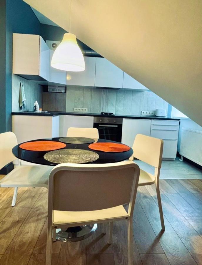 Sky Apartments Kaunas Eksteriør billede